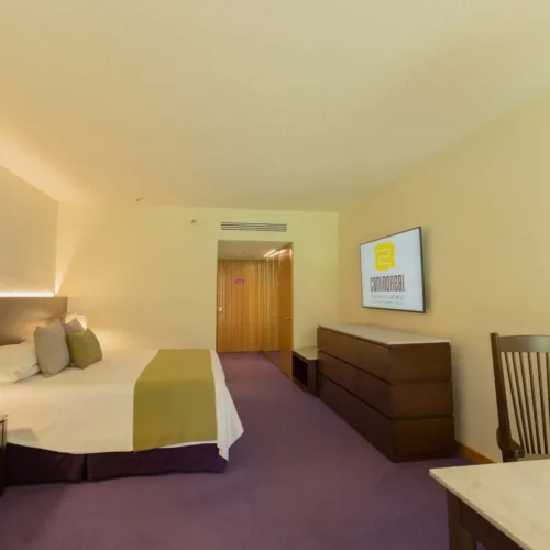 Superior Deluxe Zimmer mit Kingsize-Bett