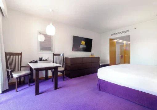 Superior Deluxe Zimmer mit Kingsize-Bett